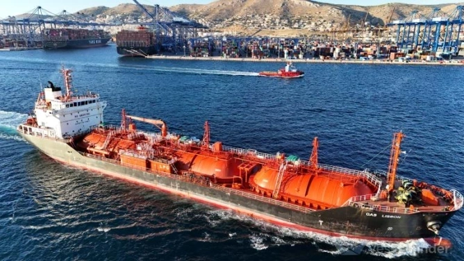 main event image